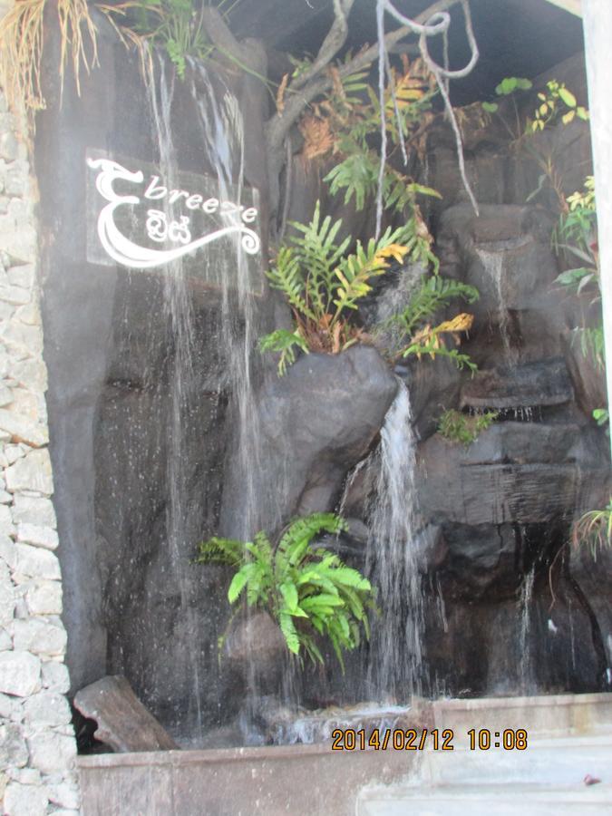 Elpitiya  The Breeze Hotel מראה חיצוני תמונה