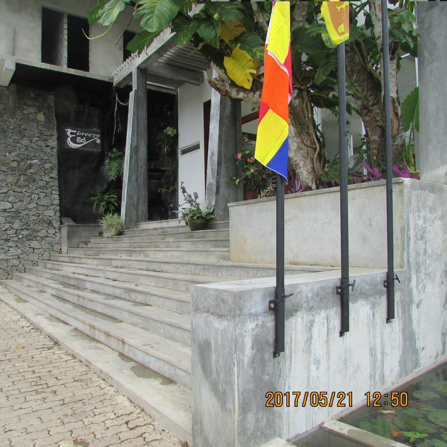 Elpitiya  The Breeze Hotel מראה חיצוני תמונה
